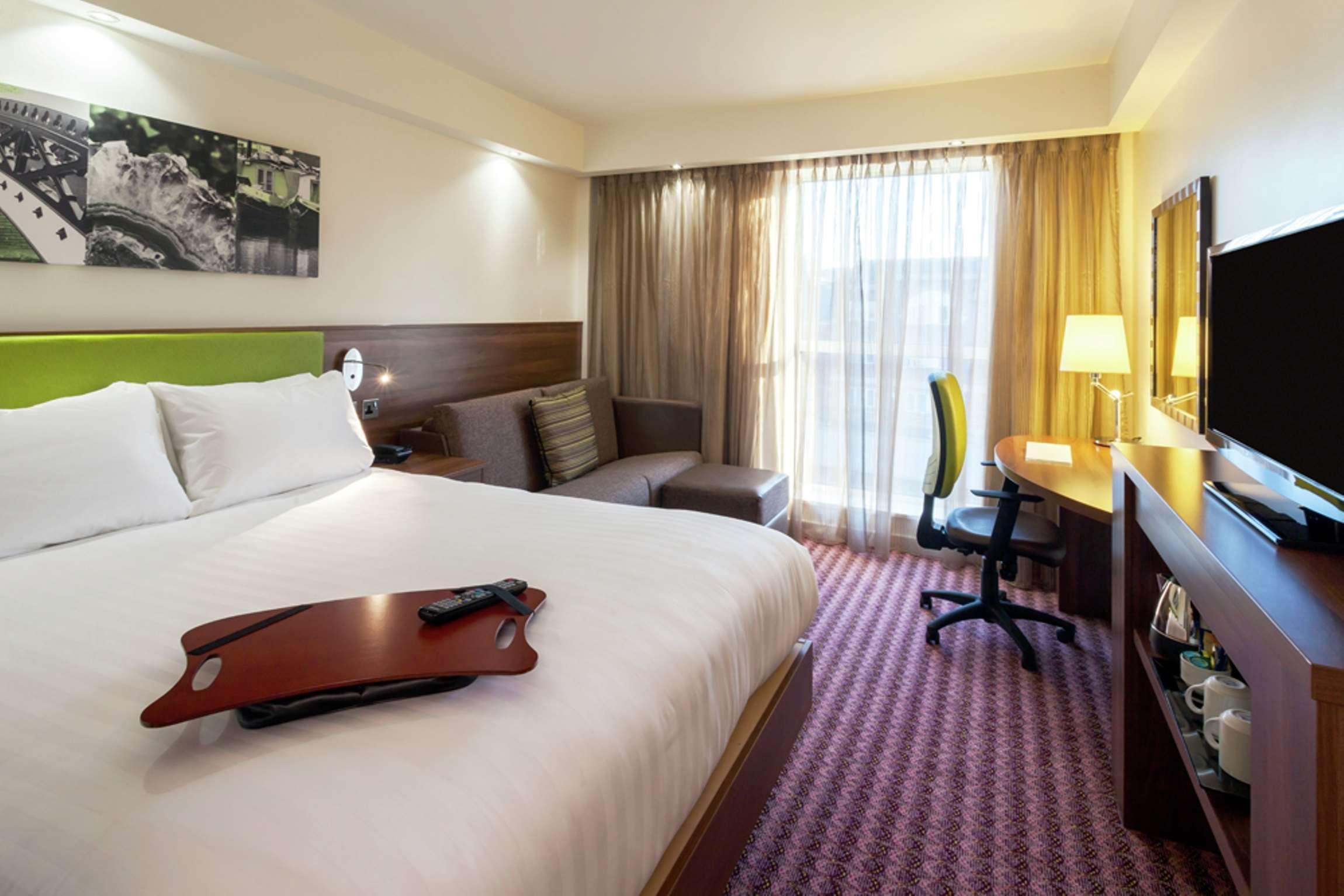 Hampton By Hilton Birmingham Jewellery Quarter Hotell Exteriör bild
