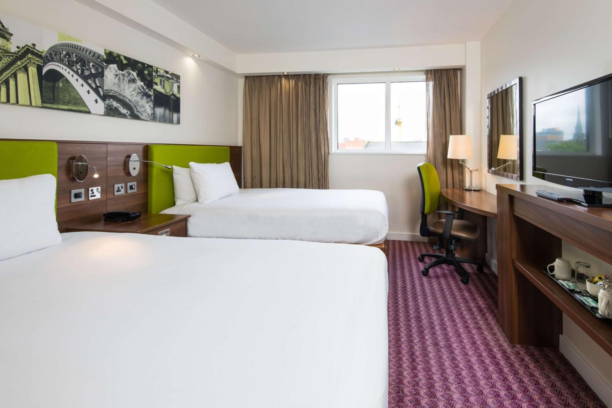 Hampton By Hilton Birmingham Jewellery Quarter Hotell Exteriör bild