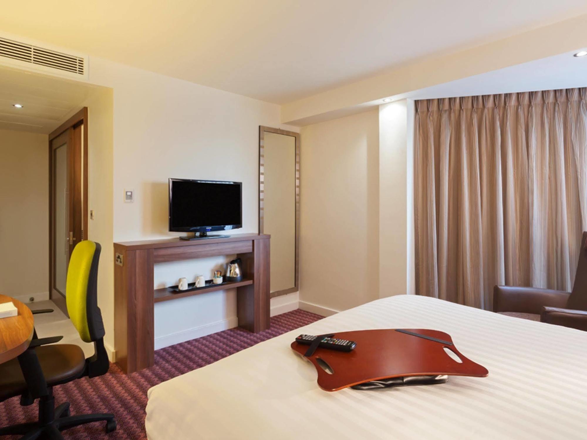 Hampton By Hilton Birmingham Jewellery Quarter Hotell Exteriör bild